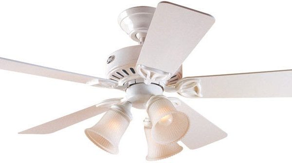 Hunter 53081 Beacon Hill Three-Light Five-Blade Ceiling Fan, White, 42" Clearance Deals